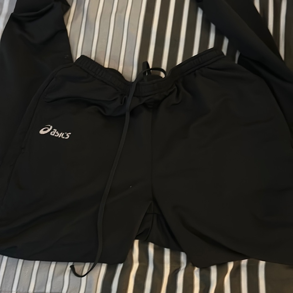 Basics Black Joggers